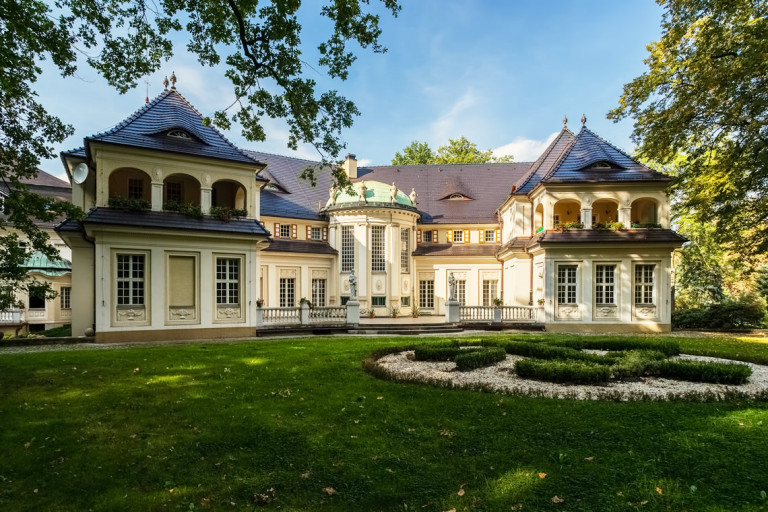 Oborniki Śląskie - Palazzo di Bagno